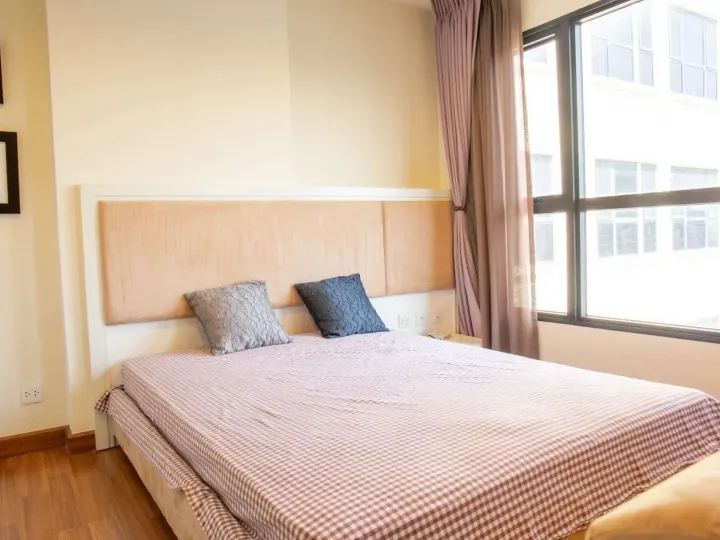 Property photos for The Crest Phahonyothin 11