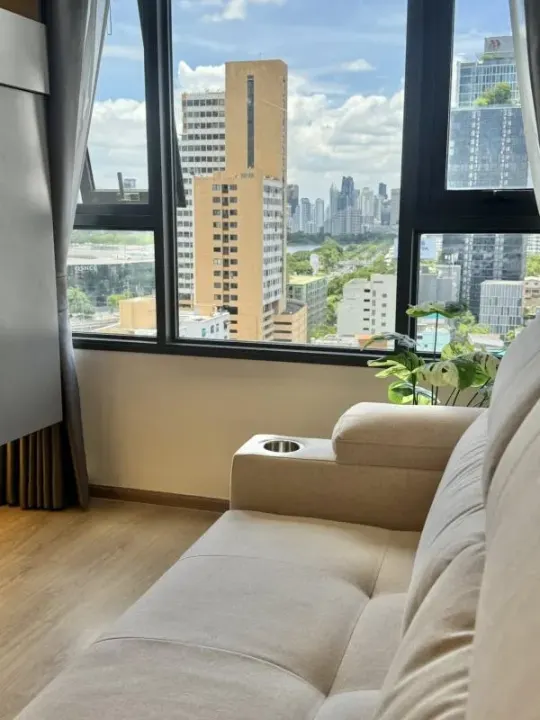 Property photos for Life Rama 4 - Asoke