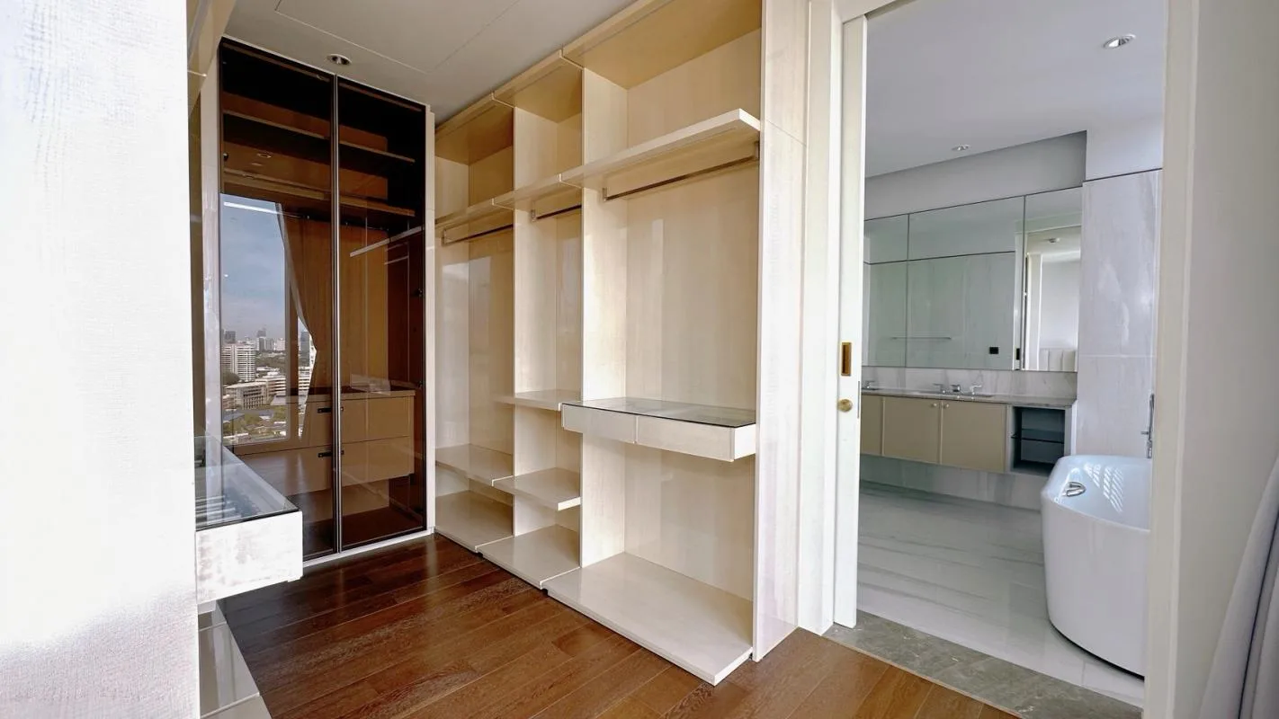 Property photos for Kraam Sukhumvit 26