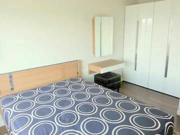 Property photos for Circle Condominium