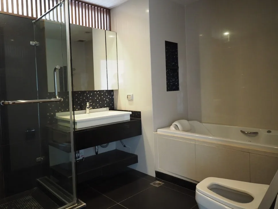 Property photos for Sathorn Gardens