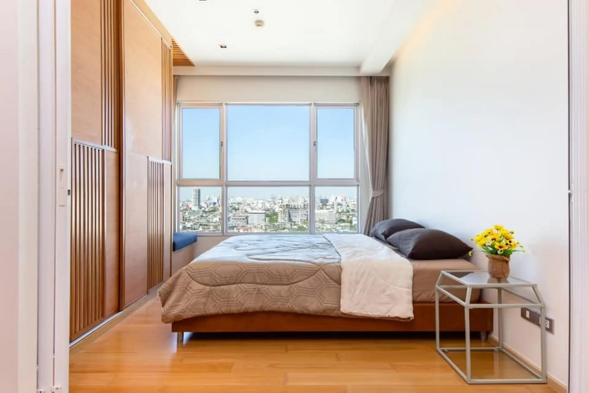Property photos for Hive Sathorn