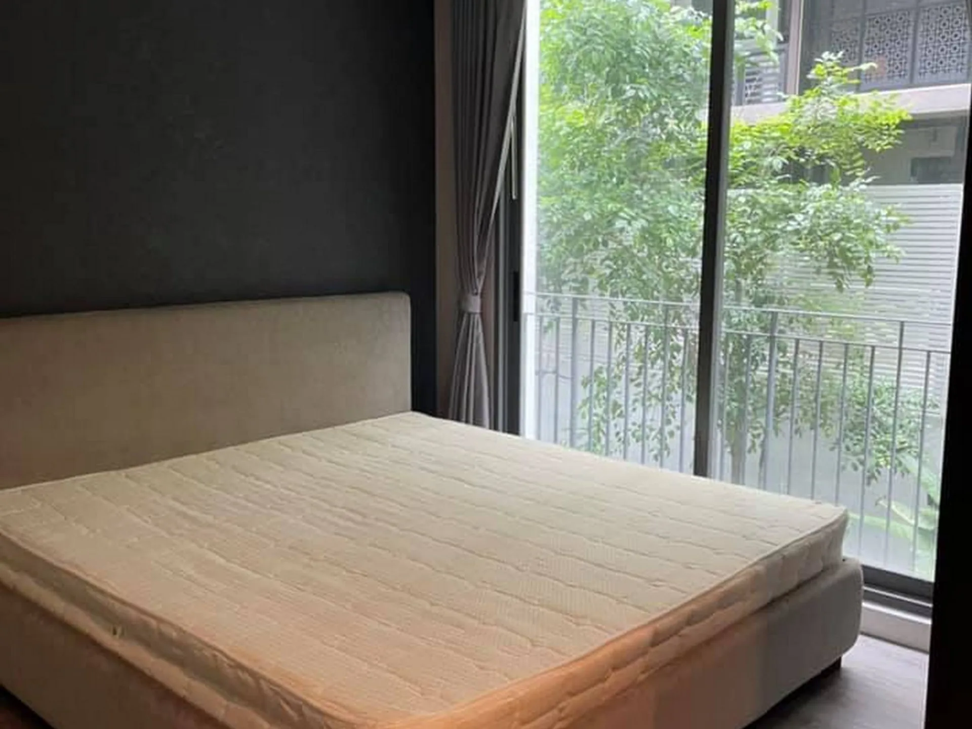Property photos for The Room Sukhumvit 40