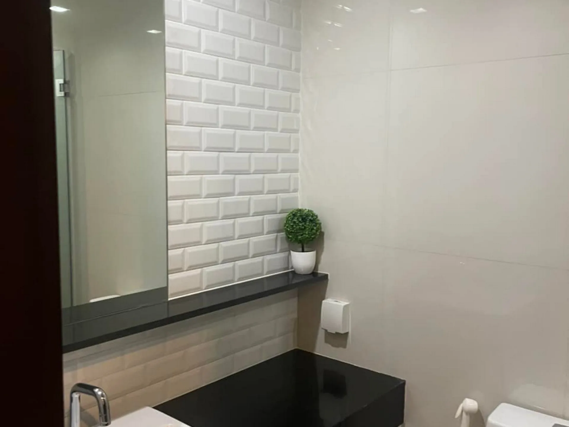 Property photos for Wish Signature 2 Midtown Siam