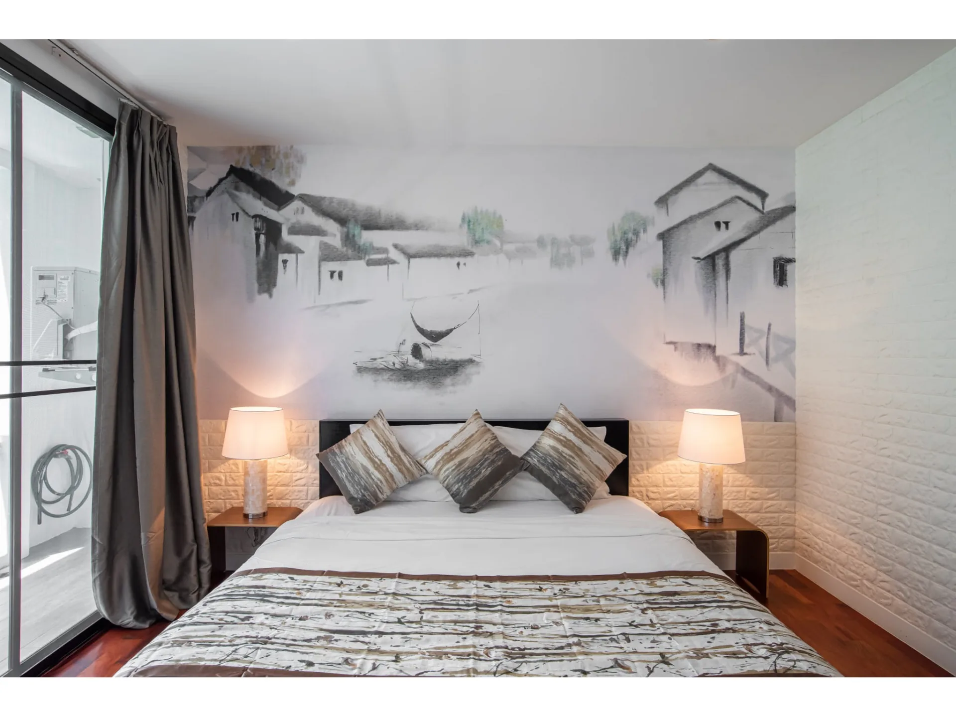 Property photos for Benviar Tonson Residence