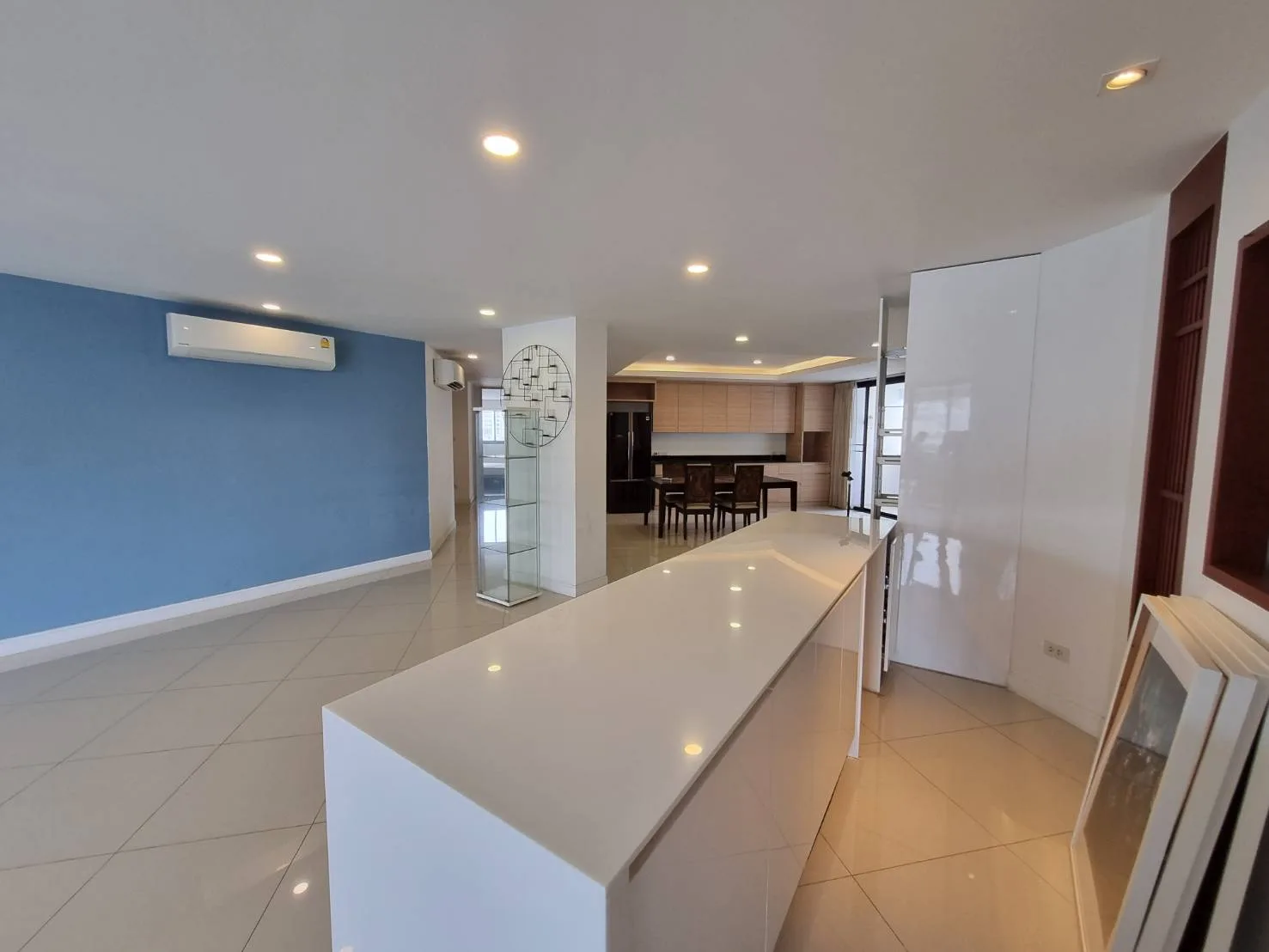 Property photos for Inter Tower