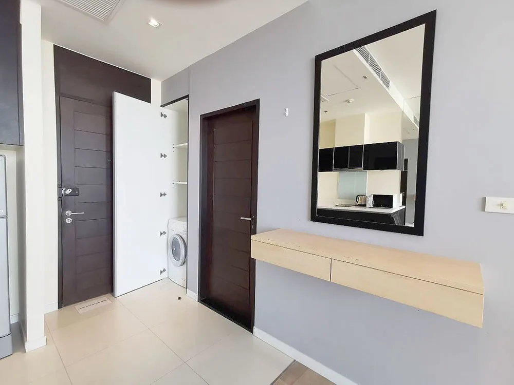 Property photos for Eight Thonglor Residence