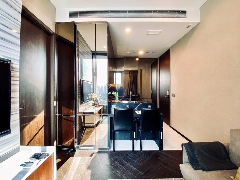 Property photos for The Esse Sukhumvit 36