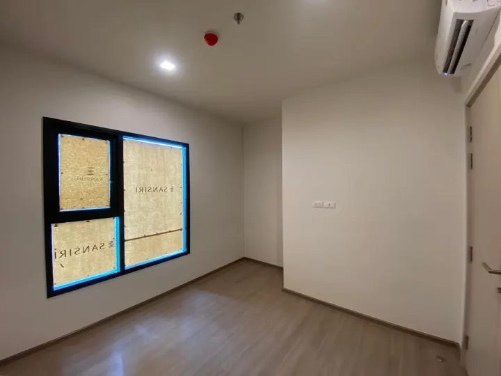 Property photos for The Base Phetchaburi-thonglor