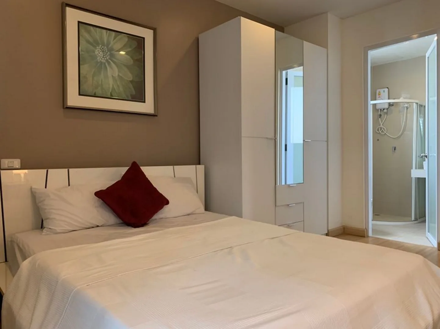 Property photos for Happy Condo Ladprao 101