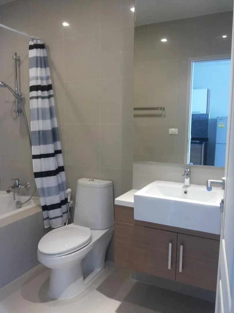 Property photos for Noble Refine