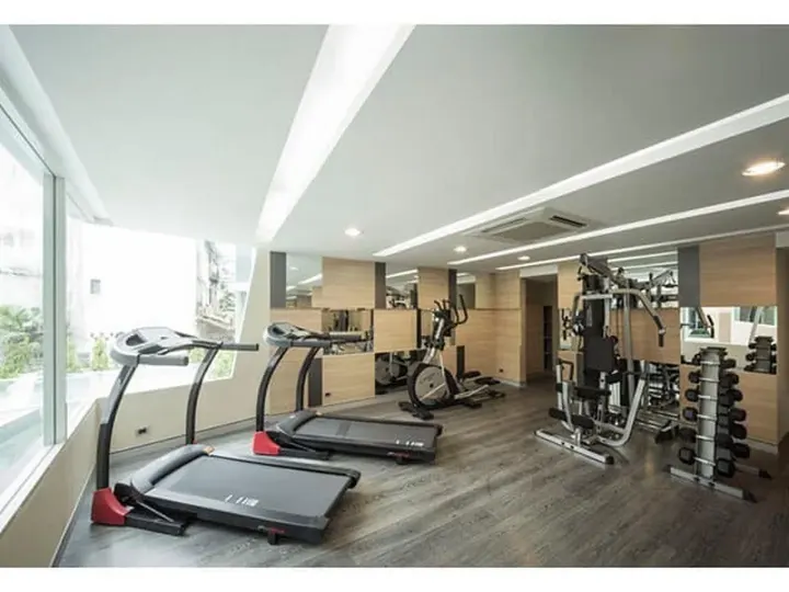 Property photos for The Crest Sukhumvit 49