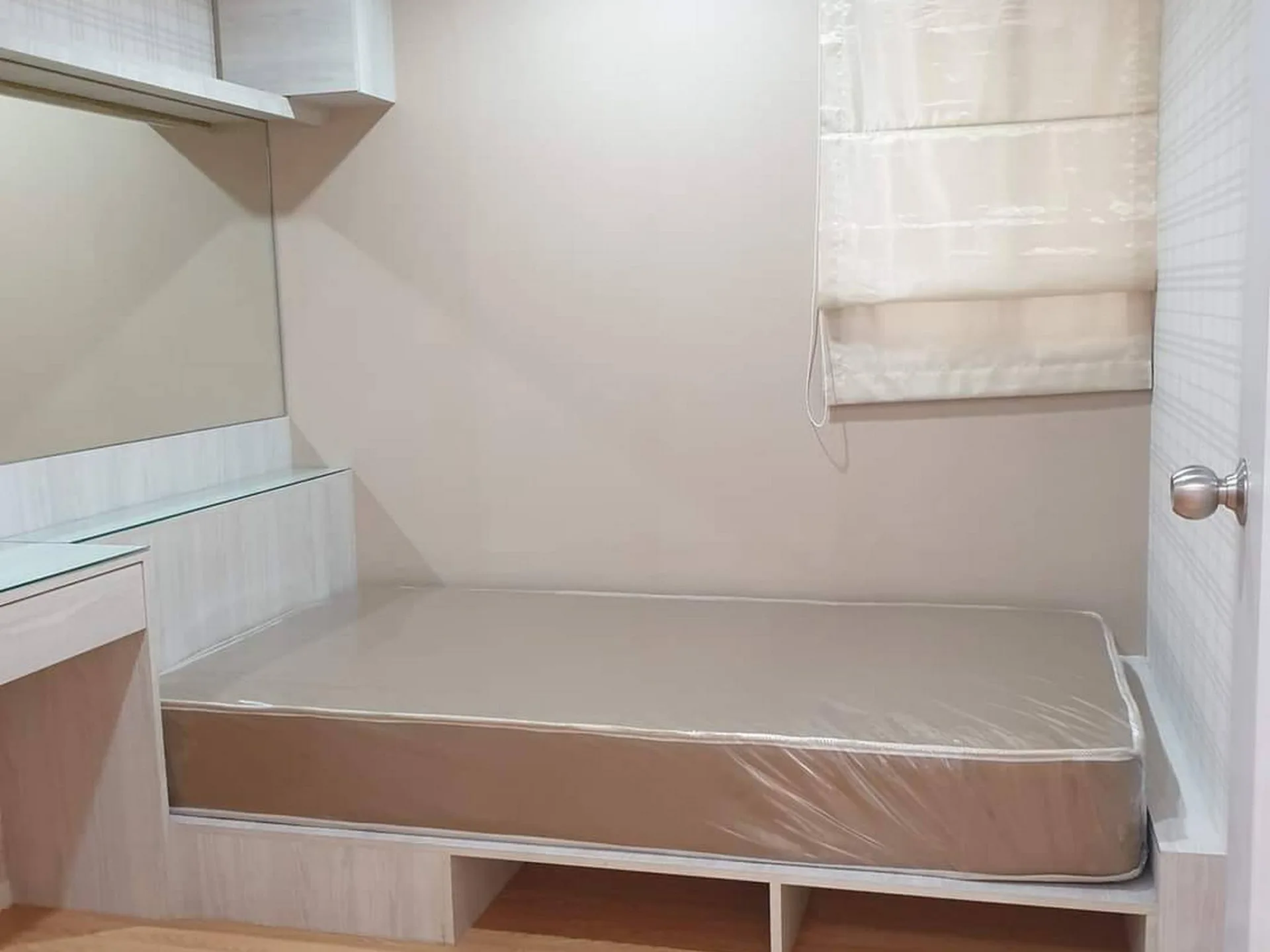 Property photos for Lumpini Place Srinakarin - Huamak Station