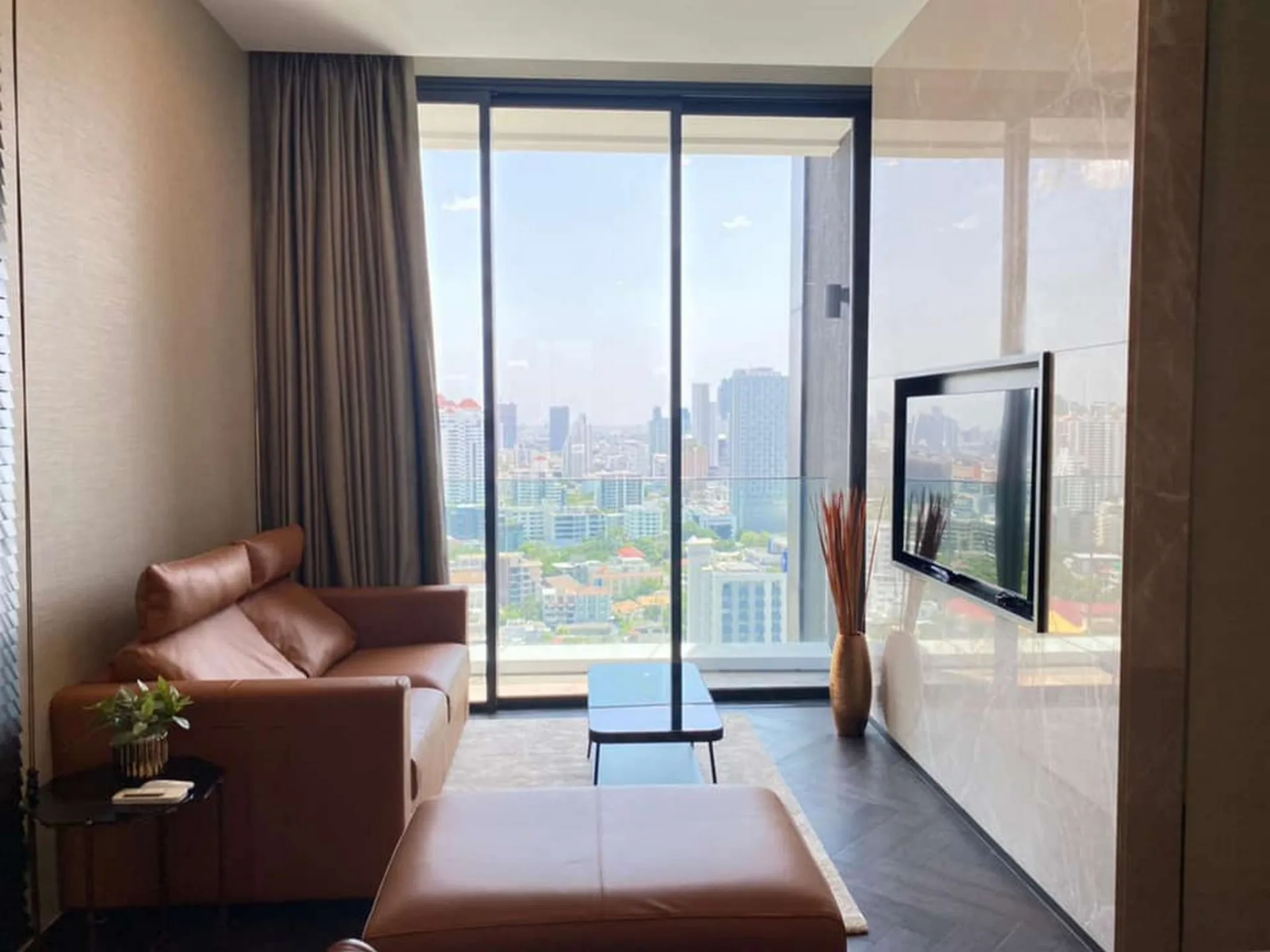 Property photos for The Esse Sukhumvit 36