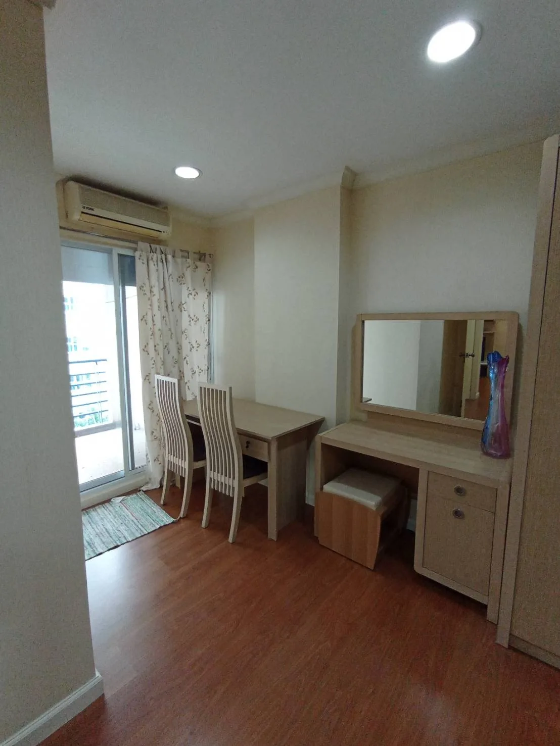 Property photos for Lumpini Suite Sukhumvit 41