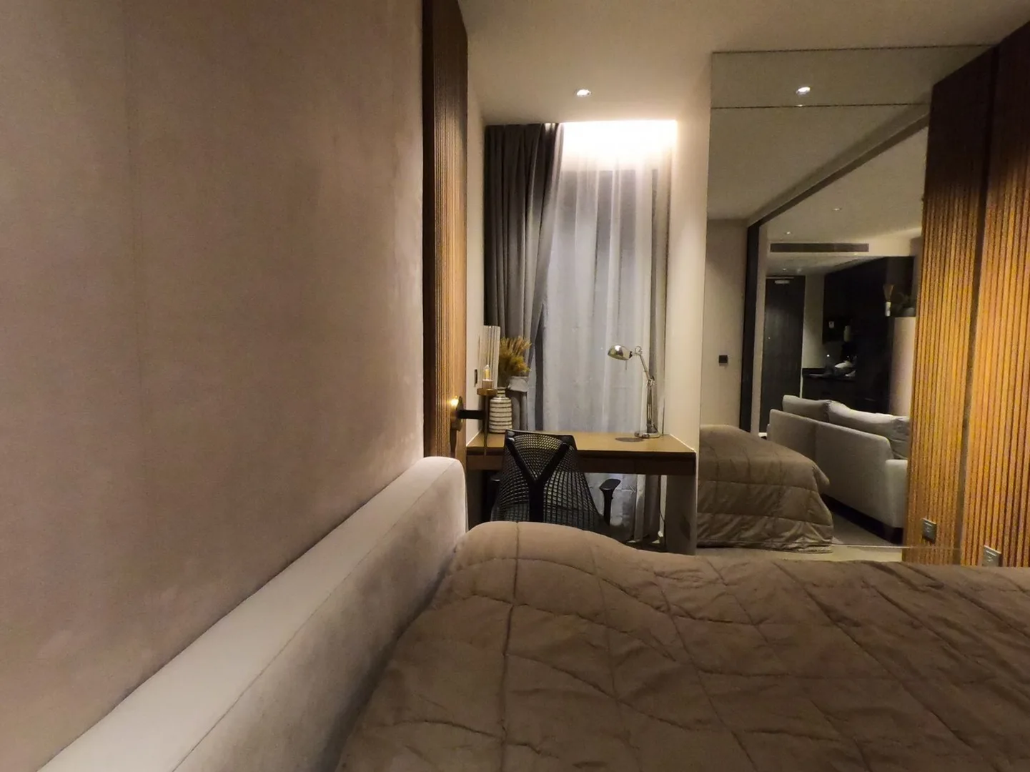 Property photos for Ashton Asoke
