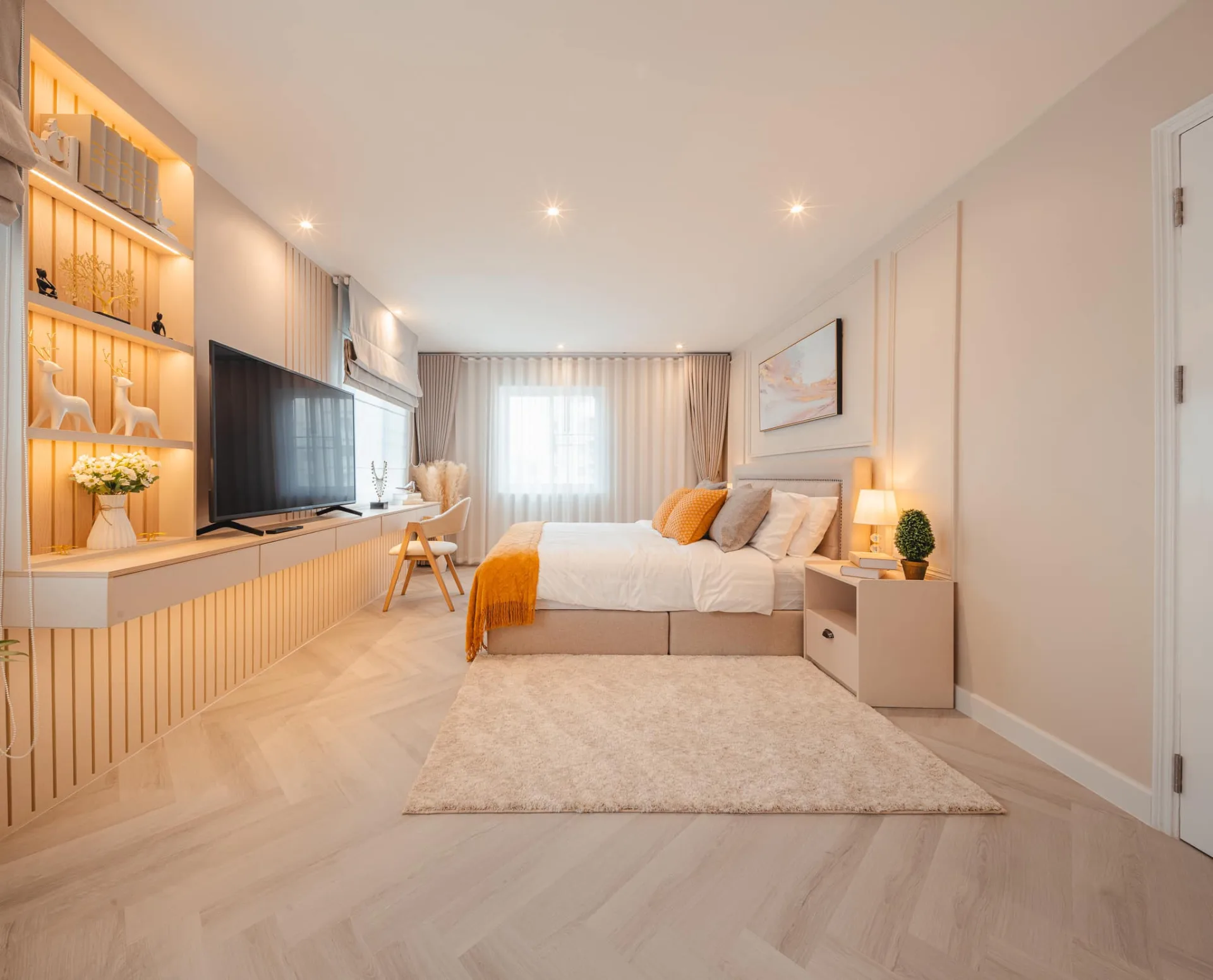 Property photos for Fortune Condo Town