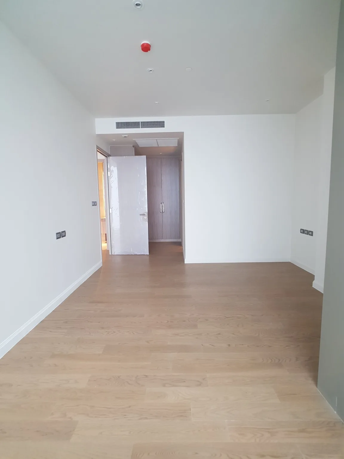 Property photos for Magnolias Waterfront Residences