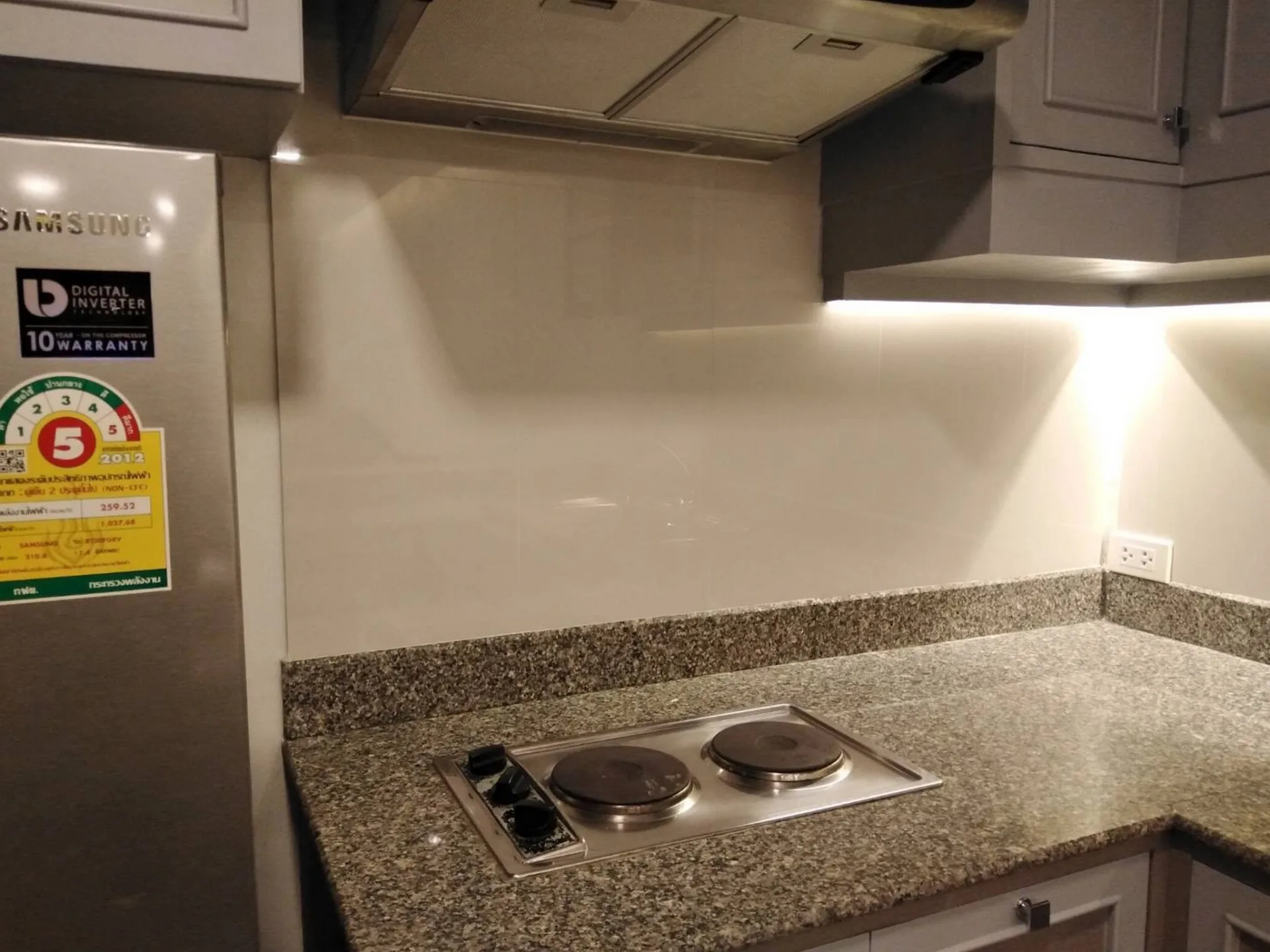 Property photos for State Tower