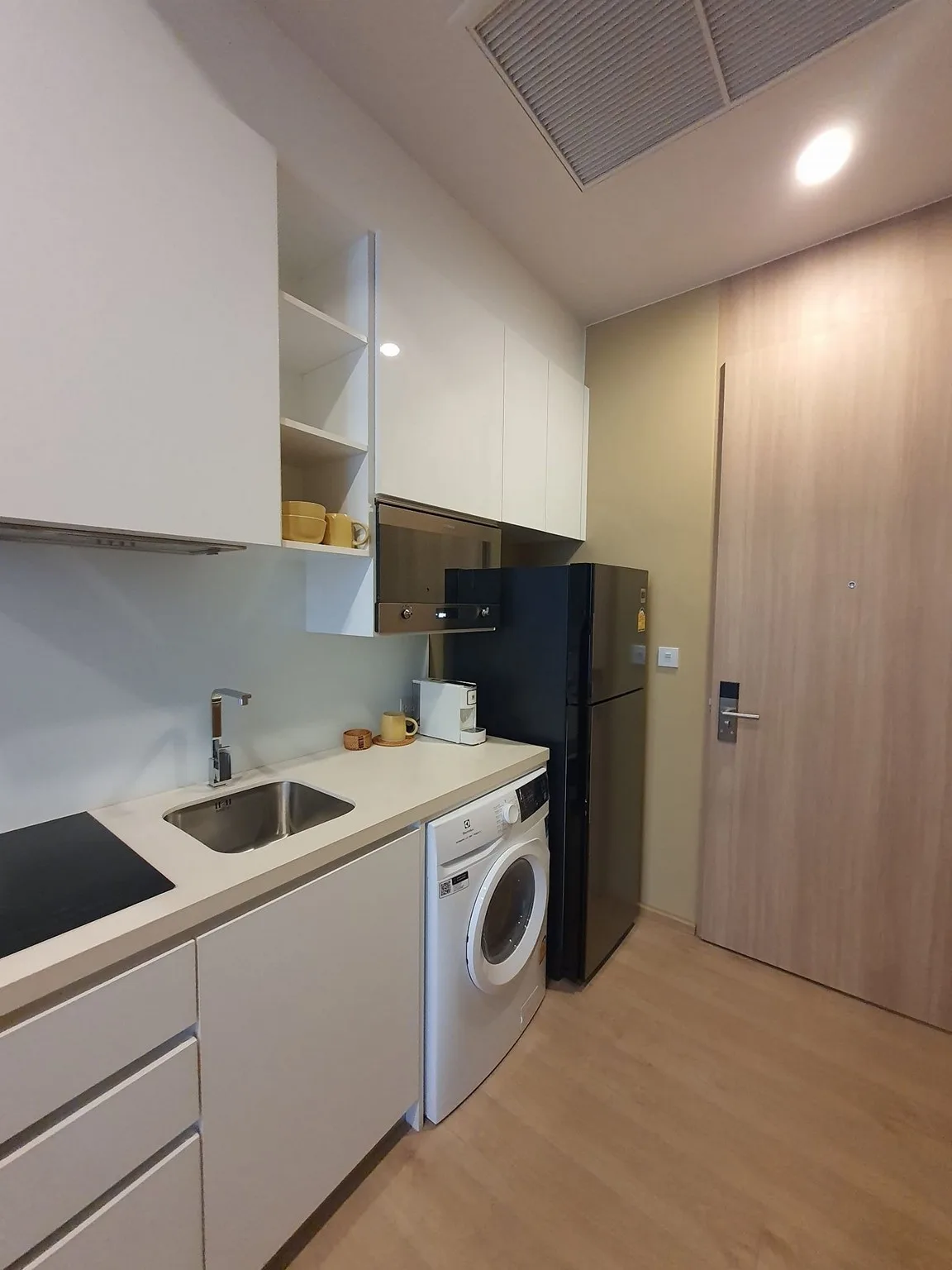 Property photos for Noble BE19