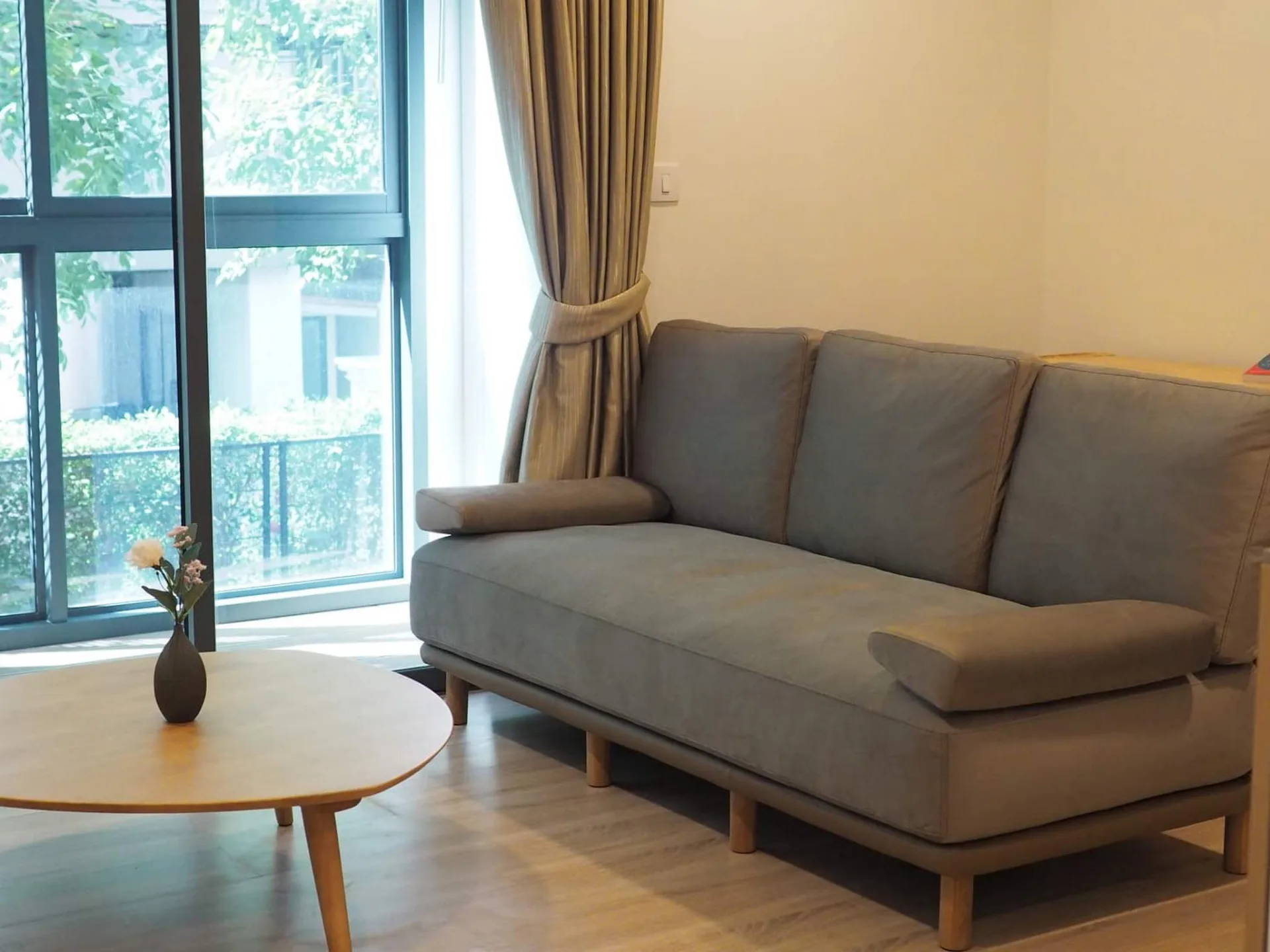 Property photos for Taka Haus Ekamai 12