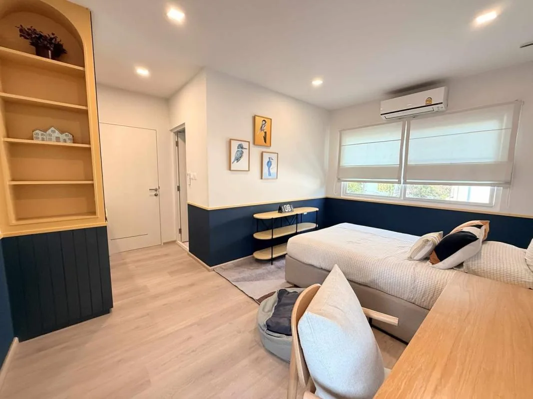 Property photos for Villaggio Srinakarin-bangna