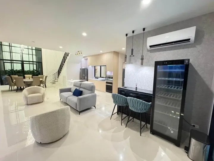 Property photos for Burasiri Panya Indra