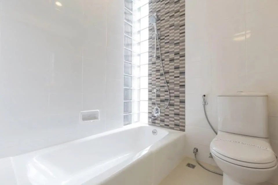 Property photos for Karolyn Court