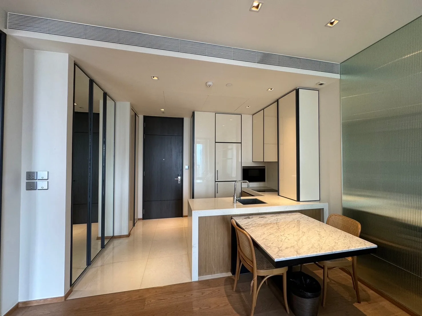 Property photos for BEATNIQ Sukhumvit 32
