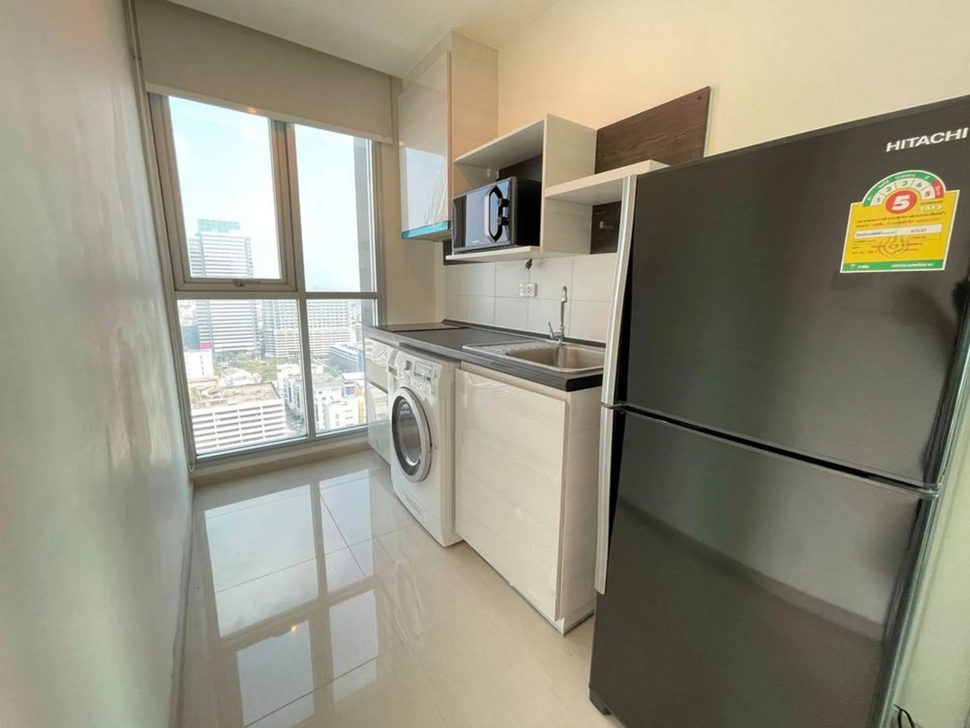 Property photos for Life Ratchadapisek