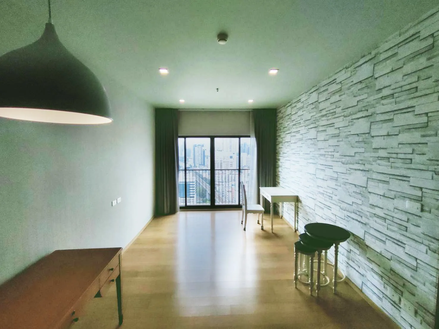 Property photos for Noble Revent