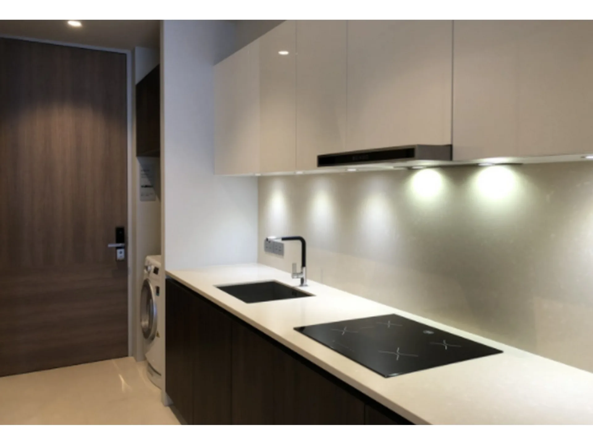 Property photos for Tela Thonglor