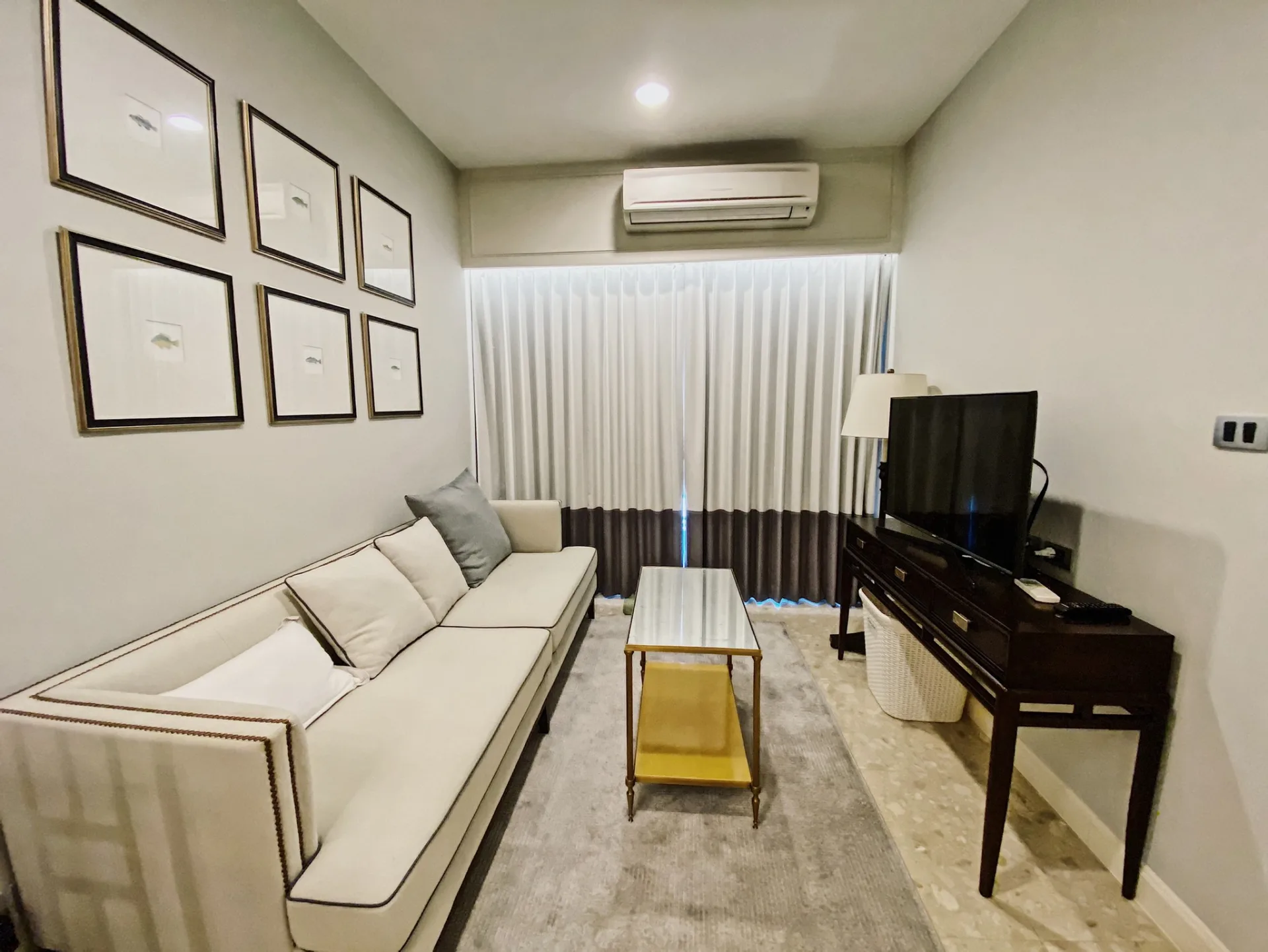 Property photos for The Crest Sukhumvit 34