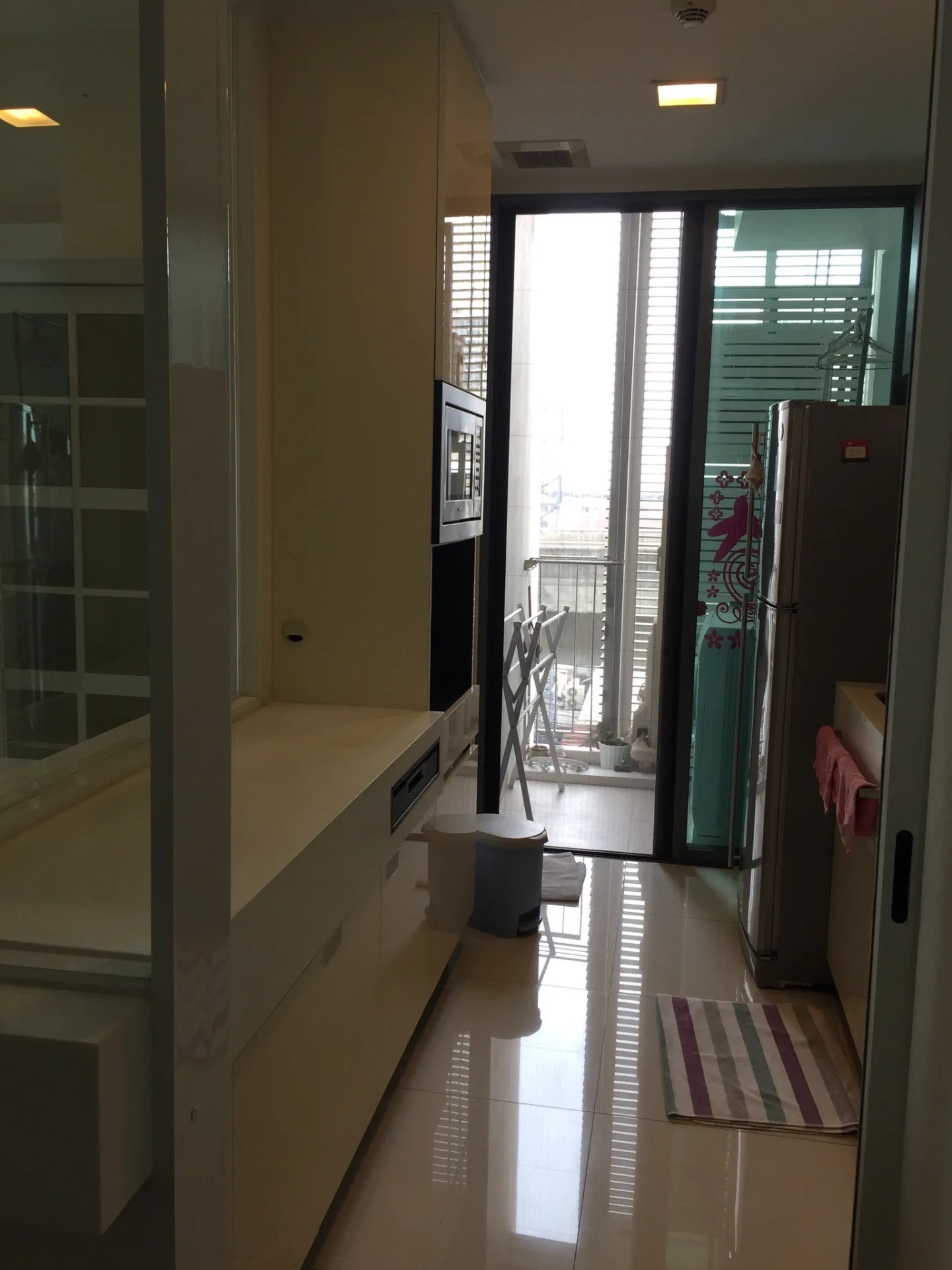Property photos for The Room Sukhumvit 62