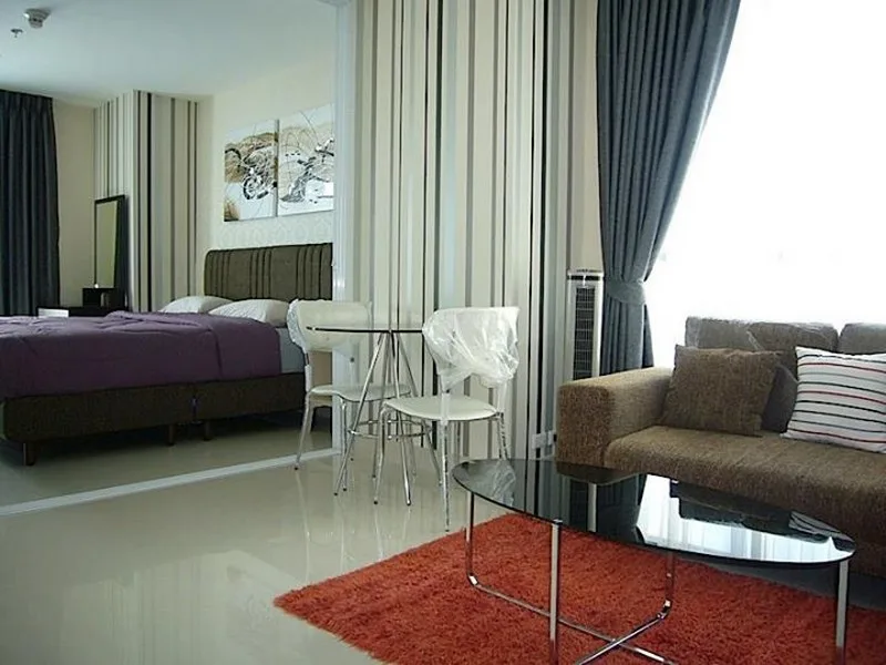 Property photos for Life Sukhumvit 65