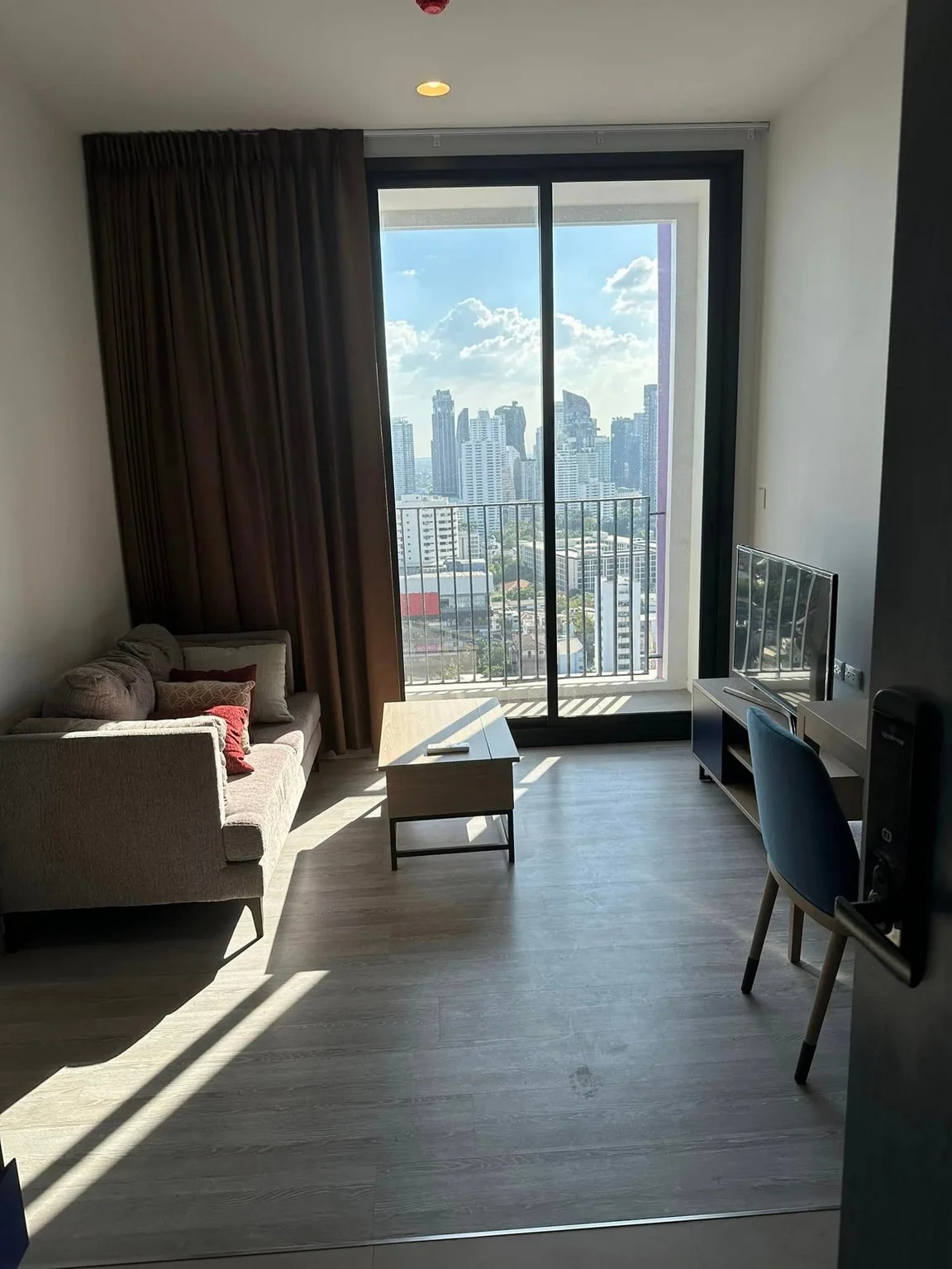 Property photos for XT Ekkamai