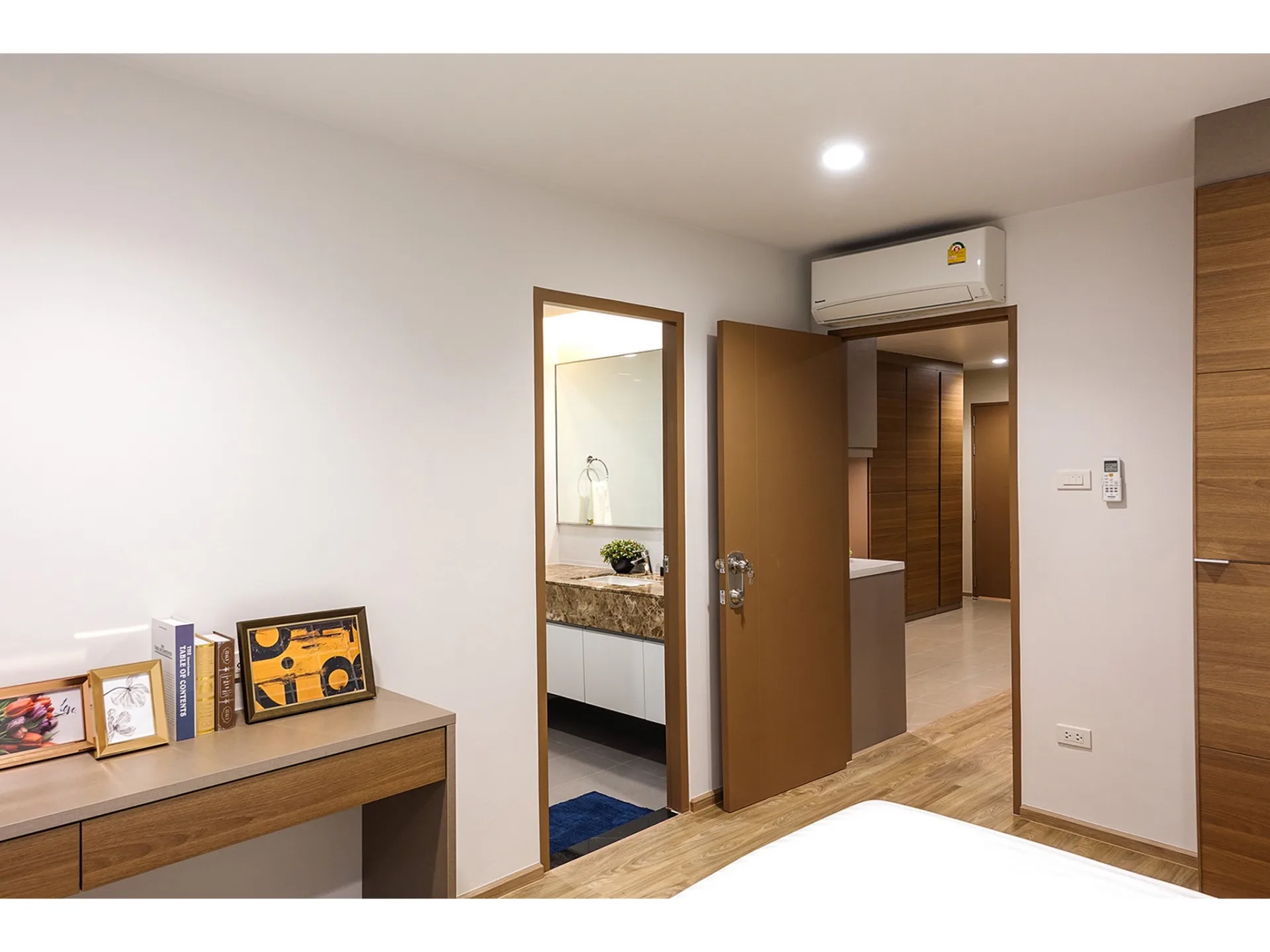 Property photos for Mayflower House Apartment