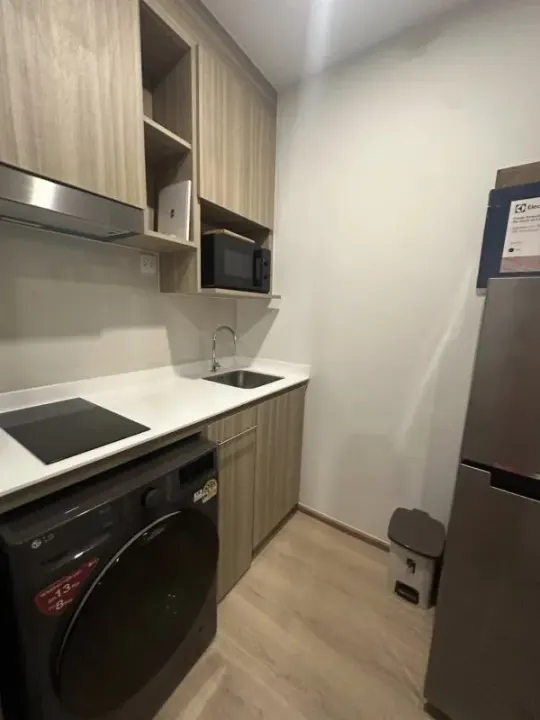 Property photos for Life Rama 4 - Asoke