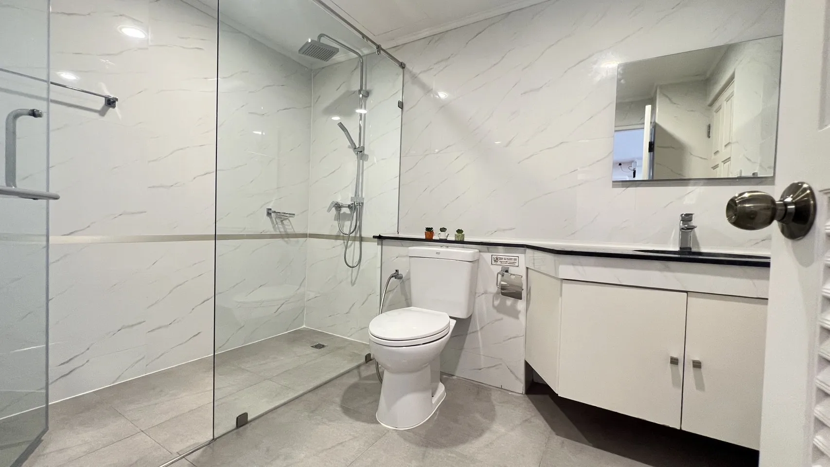 Property photos for M Tower Apartment