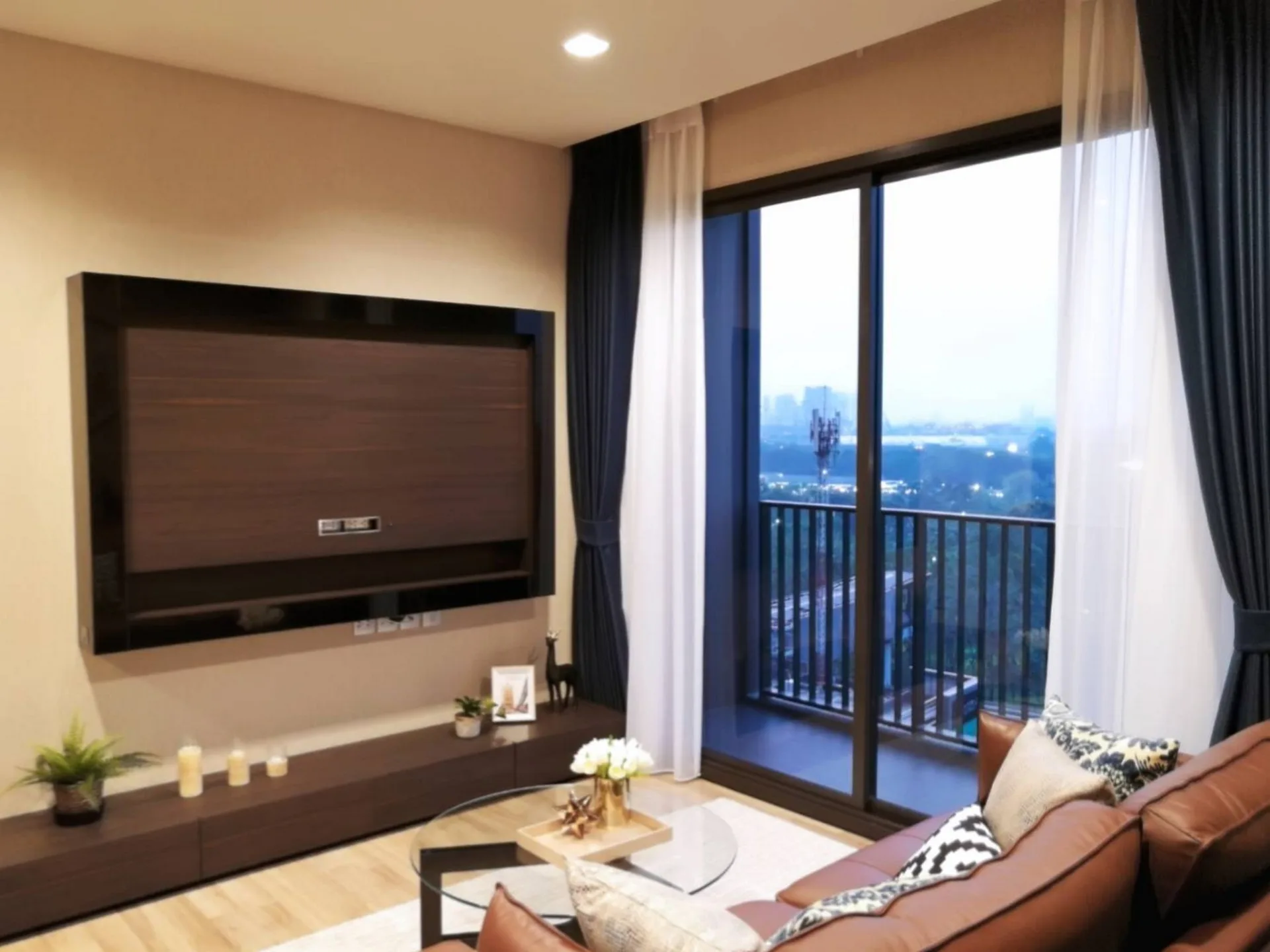 Property photos for THE LINE Jatujak - Mochit