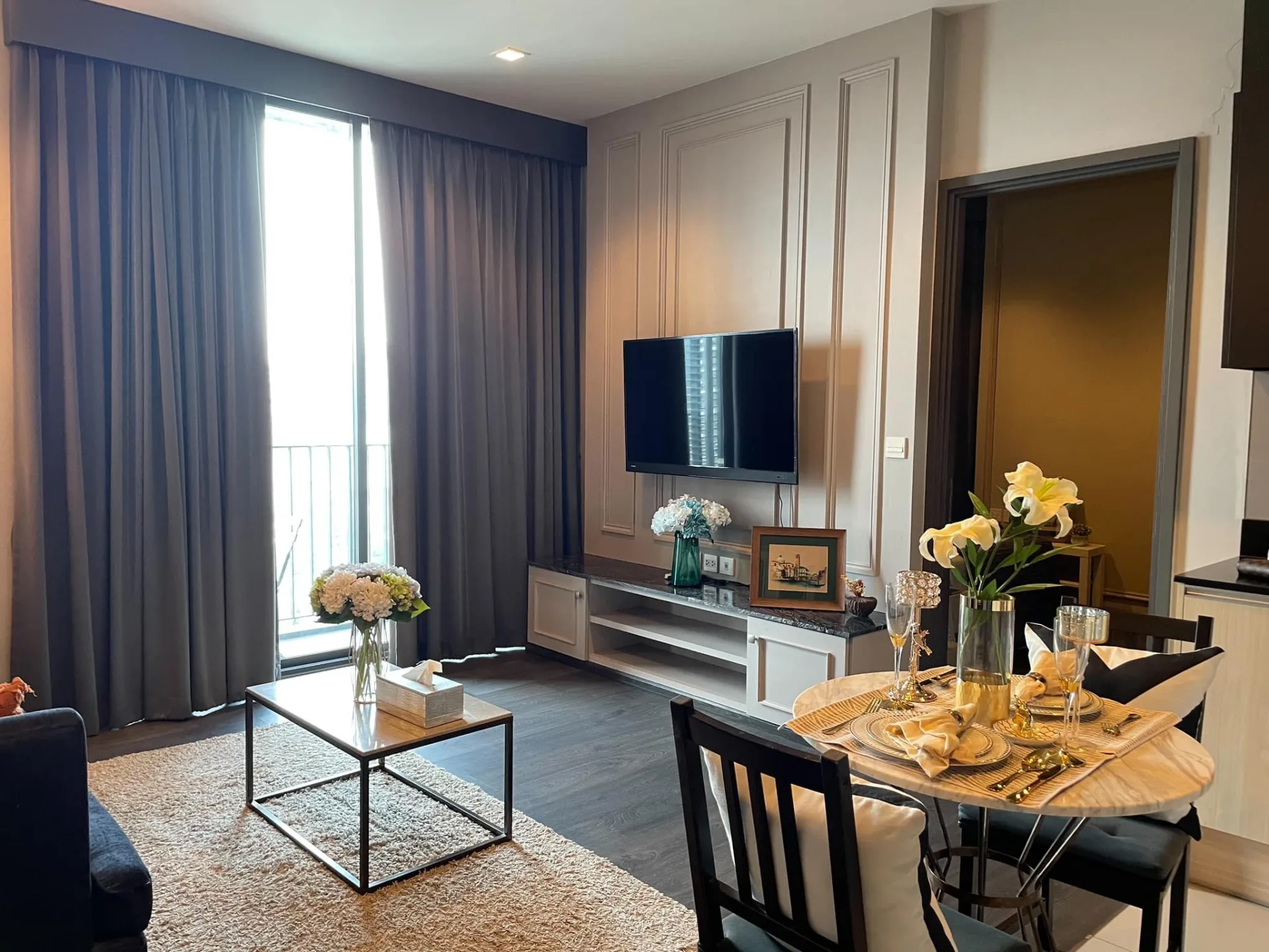 Property photos for Edge Sukhumvit 23