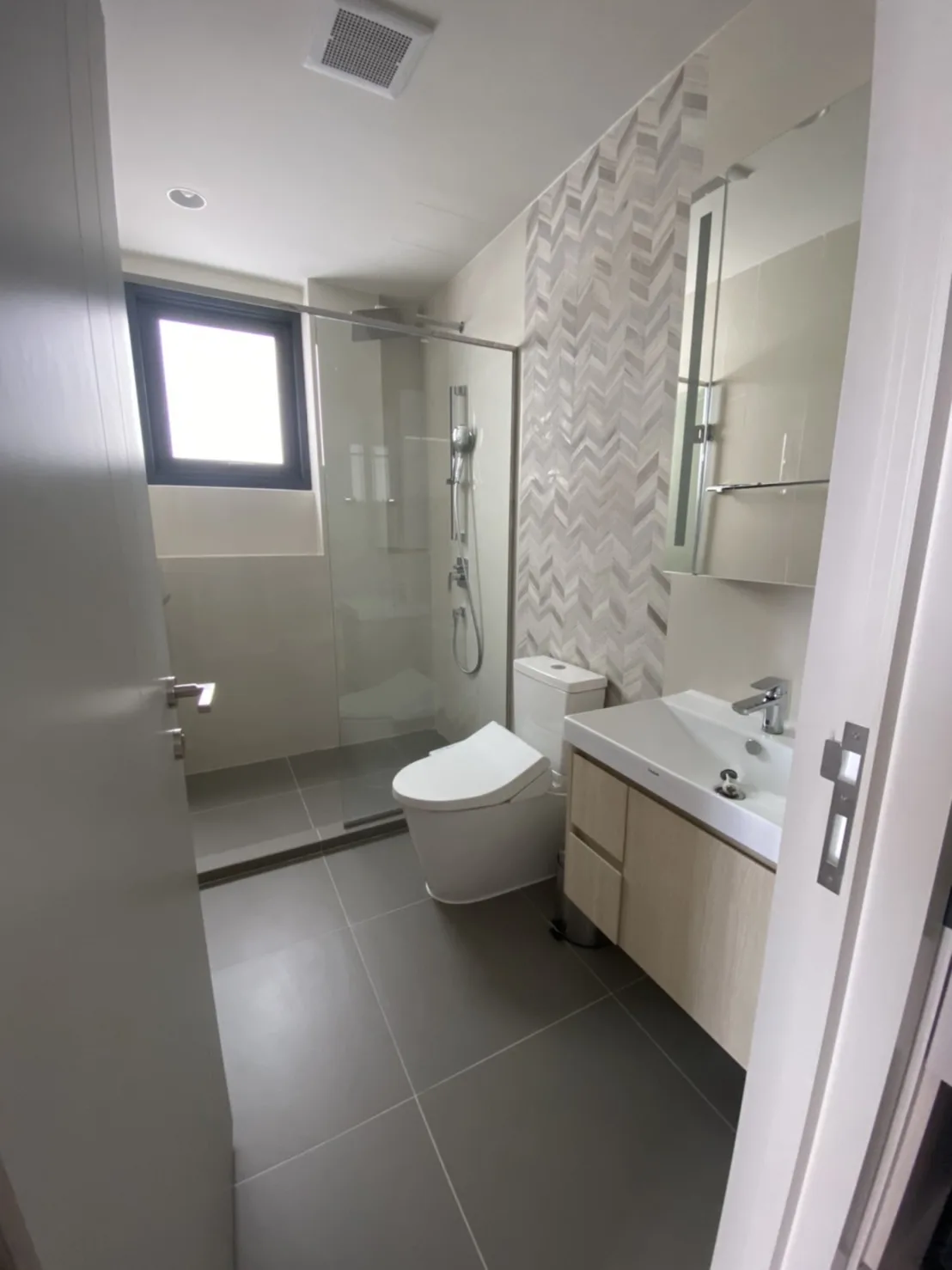 Property photos for OKA HAUS Sukhumvit 36