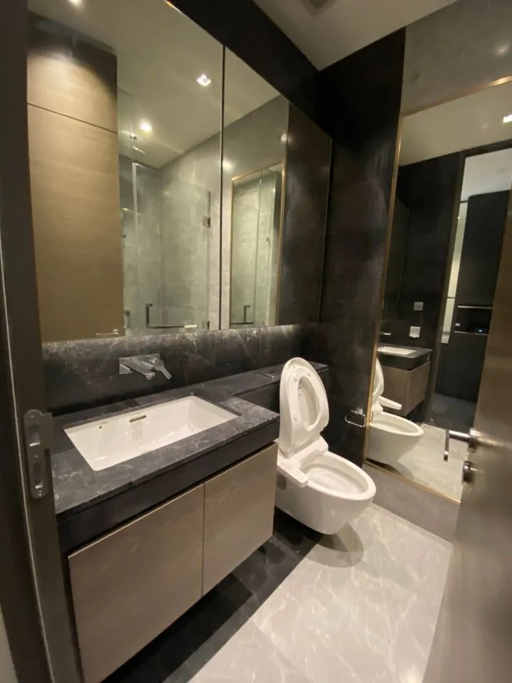 Property photos for 28 Chidlom