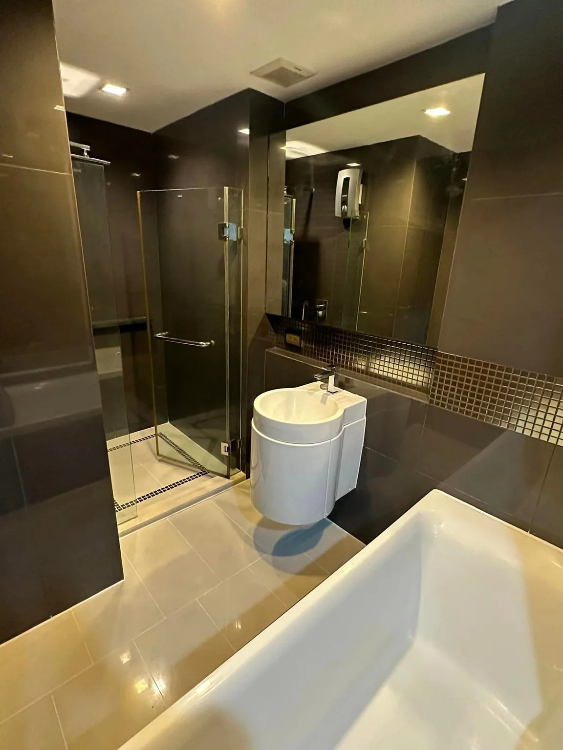 Property photos for Rhythm Sathorn