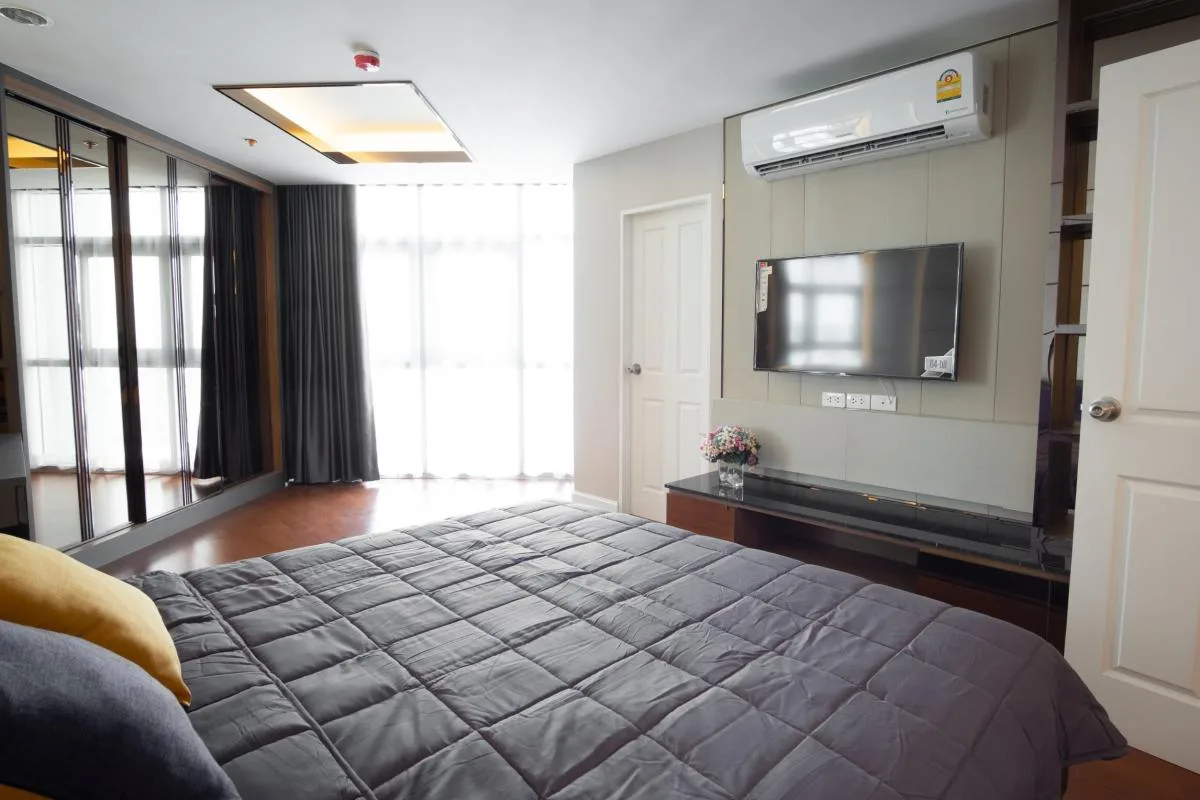 Property photos for Belle Grand Rama 9