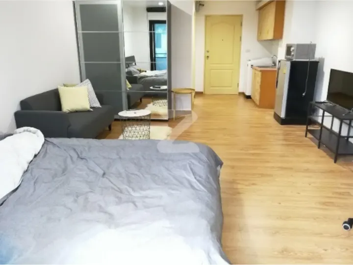 Property photos for Silom Terrace