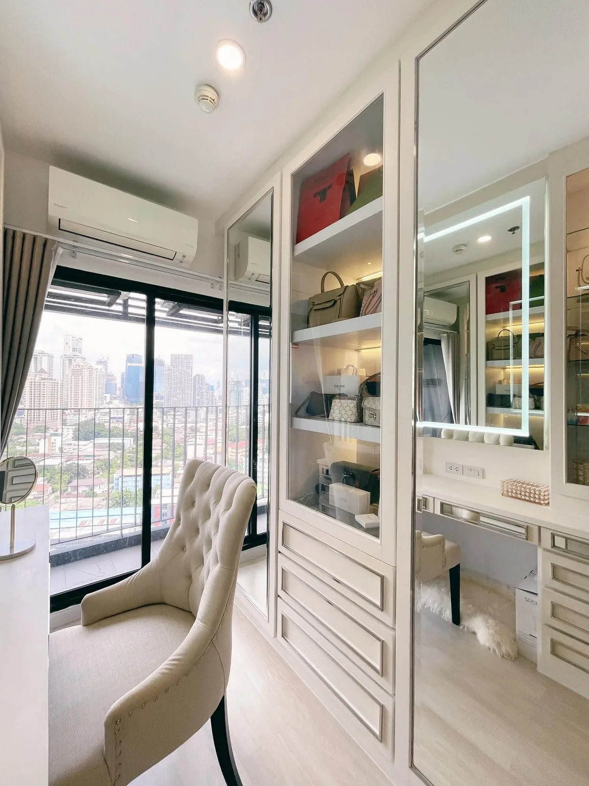 Property photos for Knightsbridge Prime Sathorn