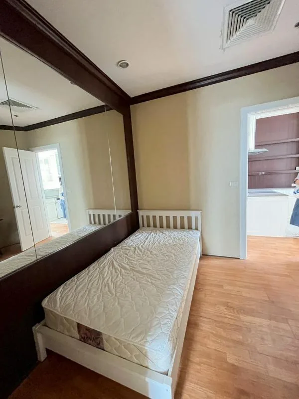 Property photos for Baan Sathorn Chaopraya