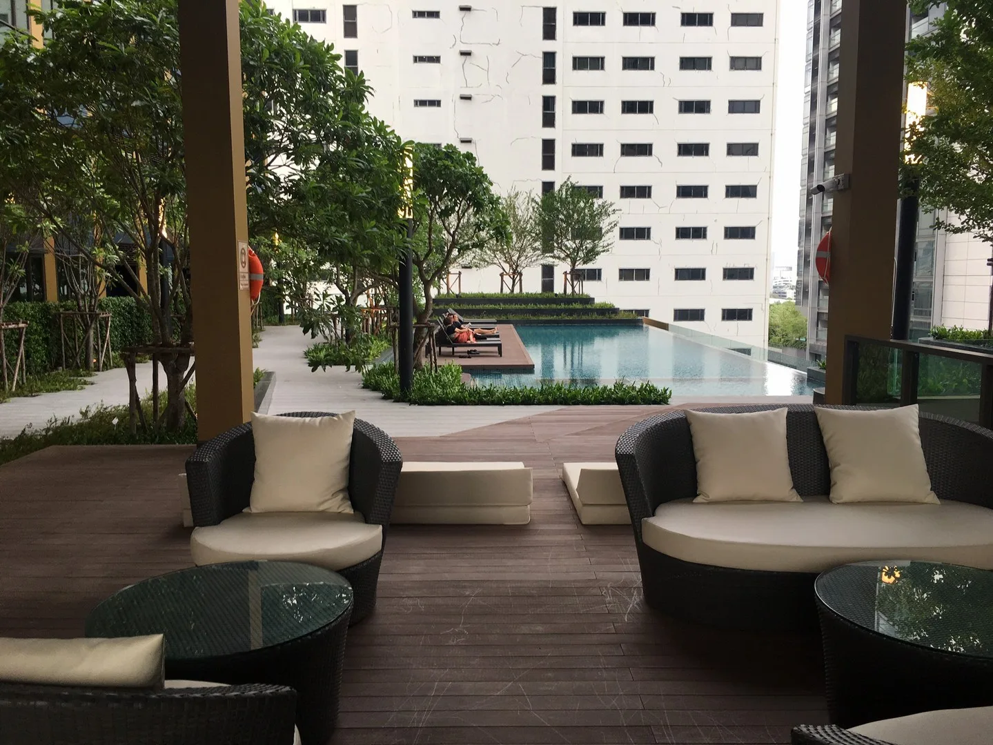Property photos for Lumpini Suite Phetchaburi - Makkasan