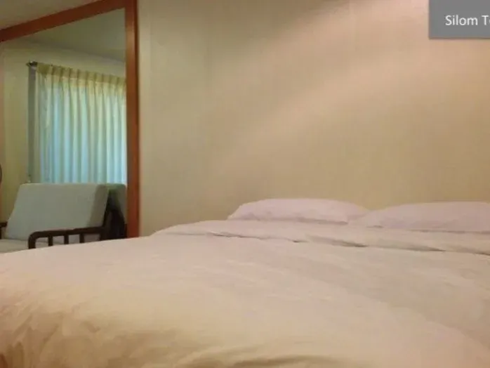 Property photos for Silom Terrace
